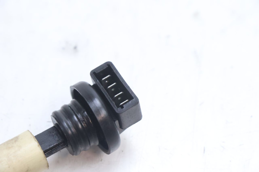 photo de OIL RESERVOIR DIPSTICK PIAGGIO ZIP 2T 50 (2009 - 2019) - Component detail