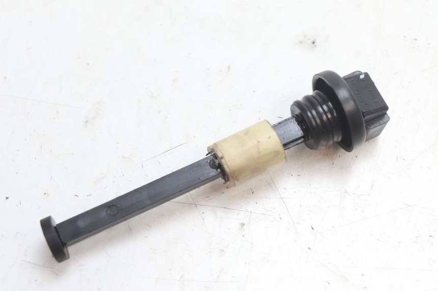 photo de OIL RESERVOIR DIPSTICK PIAGGIO ZIP 2T 50 (2009 - 2019) - Alternative perspective