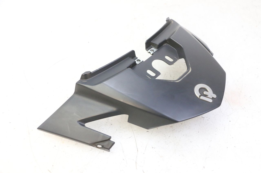 photo de REAR MIDDLE PANEL QUADRO 4 4D 350 (2015 - 2018) - Component detail