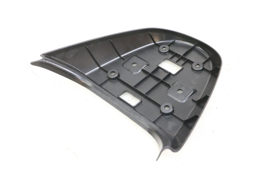 photo de REAR MIDDLE PANEL DAELIM A-FOUR 2T 50 (2005 - 2012) - Zoom on usage condition