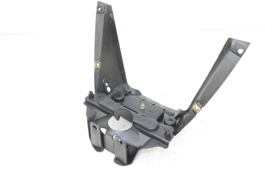 photo de REAR FAIRING JUNCTION KYMCO AGILITY 4T 50 (2005 - 2018) - Zoom on usage condition