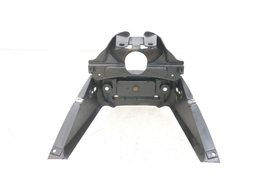 photo de REAR FAIRING JUNCTION KYMCO AGILITY 4T 50 (2018 - 2022) - Zoom on usage condition