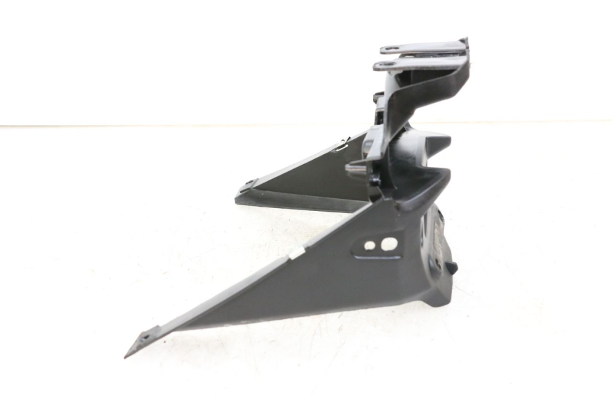 photo de REAR FAIRING JUNCTION KYMCO AGILITY 4T 50 (2018 - 2022) - Alternative perspective