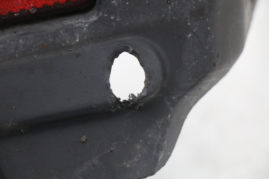 photo de REAR FAIRING JUNCTION KYMCO AGILITY FR 2T 50 (2012 - 2017) - Surface and material condition