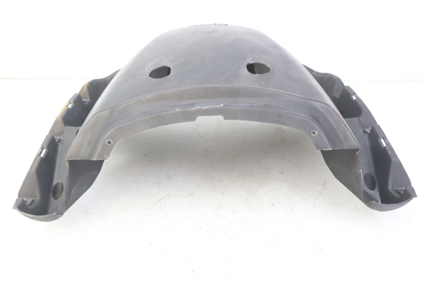 photo de REAR FAIRING JUNCTION APRILIA ATLANTIC 500 (2002 - 2003) - Zoom on usage condition