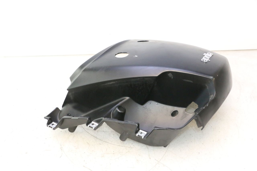 photo de REAR MIDDLE PANEL APRILIA ATLANTIC S 125 (2010 - 2013) - Alternative perspective