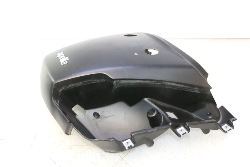 photo de REAR MIDDLE PANEL APRILIA ATLANTIC S 125 (2010 - 2013) - Technical close-up