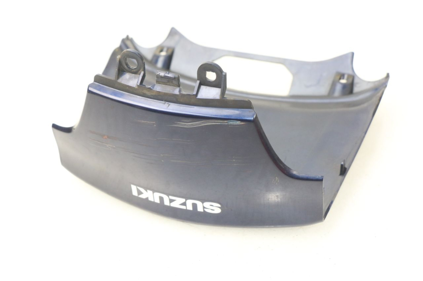 photo de REAR MIDDLE PANEL SUZUKI BURGMAN 650 (2002 - 2004) - Zoom on usage condition