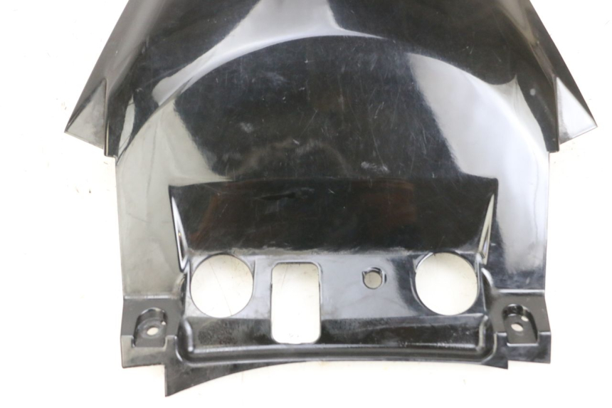 photo de REAR FAIRING JUNCTION SUZUKI BURGMAN 125 (2007 - 2014) - Fixing points details