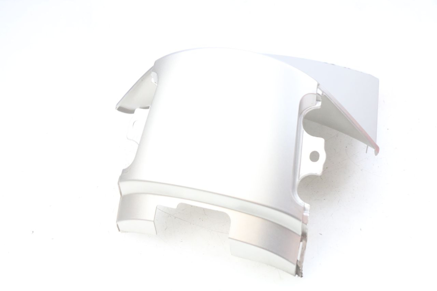 photo de REAR FAIRING JUNCTION HONDA FES PANTHEON 2T 125 (1998 - 2002) - Technical close-up