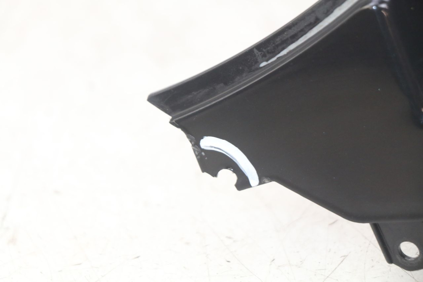 photo de REAR FAIRING JUNCTION SYM FIDDLE 3 III 125 (2014 - 2020) - Technical close-up