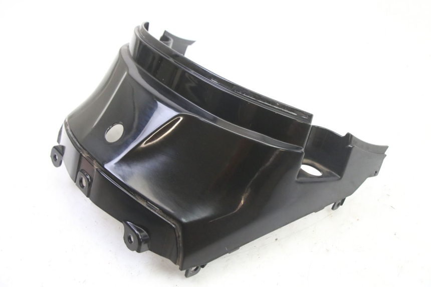 photo de REAR FAIRING JUNCTION SYM FIDDLE 3 III 125 (2014 - 2020) - Zoom on usage condition