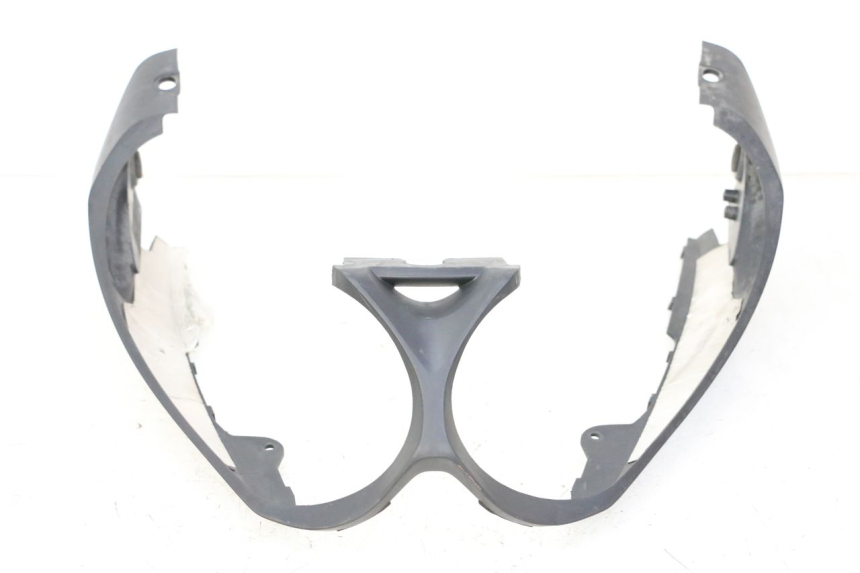 photo de REAR MIDDLE PANEL YAMAHA FZ6 FAZER S2 600 (2007 - 2011) - Fixing points details