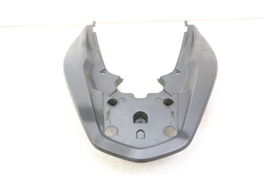 photo de REAR MIDDLE PANEL HONDA PCX (JF57/JF64) 125 (2014 - 2018) - Additional view of the item