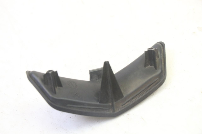 photo de REAR LOWER MIDDLE PANEL QUADRO 4 4D 350 (2015 - 2018) - Zoom on usage condition