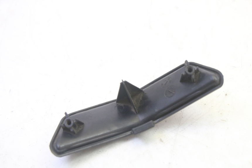 photo de REAR LOWER MIDDLE PANEL QUADRO 4 4D 350 (2015 - 2018) - Alternative perspective