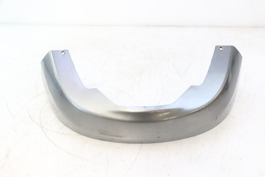 photo de LOWER REAR FAIRING JUNCTION SUZUKI BURGMAN 125 (2007 - 2014) - Component detail