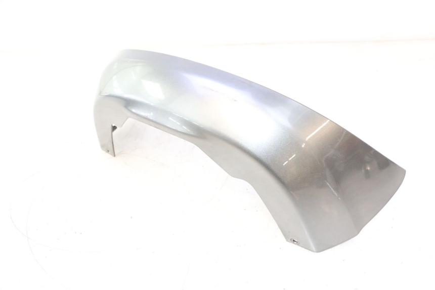 photo de LOWER REAR FAIRING JUNCTION SUZUKI BURGMAN 125 (2007 - 2014) - Zoom on usage condition