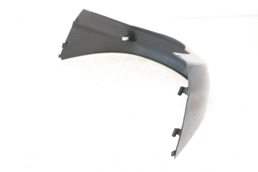 photo de LOWER REAR FAIRING JUNCTION SUZUKI BURGMAN 125 (2007 - 2014) - Zoom on usage condition