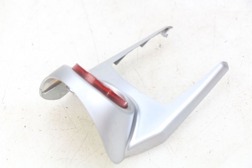 photo de LOWER REAR FAIRING JUNCTION PEUGEOT DJANGO 4T 50 (2014 - 2019) - Zoom on usage condition