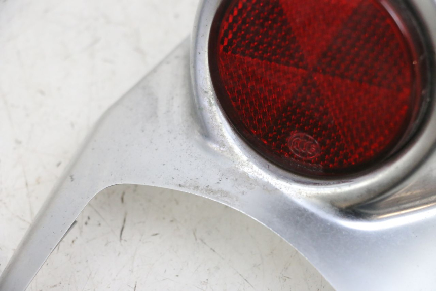 photo de LOWER REAR FAIRING JUNCTION PEUGEOT DJANGO 4T 50 (2014 - 2019) - Technical close-up