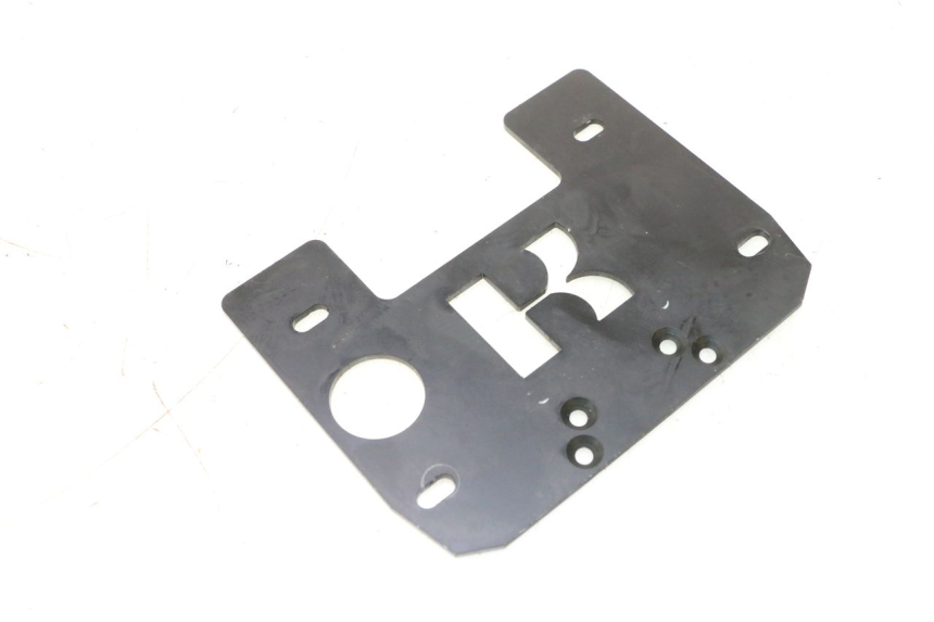 photo de REAR LOWER MIDDLE PANEL KAWASAKI ER-6 ER6 N 650 (2005 - 2009) - Zoom on usage condition