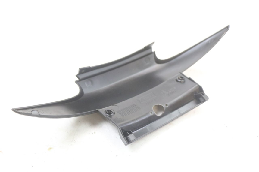 photo de LOWER REAR FAIRING JUNCTION PIAGGIO MP3 LT 400 (2007 - 2012) - Component detail