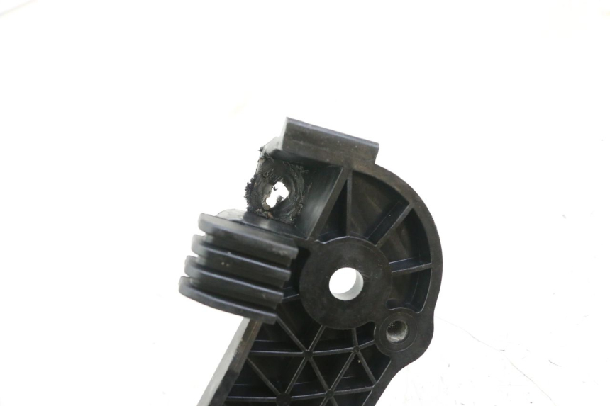 photo de REAR LOWER MIDDLE PANEL MBK OVETTO 4T 50 (2008 - 2016) - Product overview