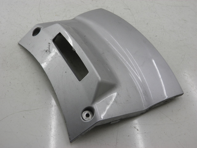 photo de REAR LOWER MIDDLE PANEL PIAGGIO X8 STREET 125 (2006 - 2007) - Main view