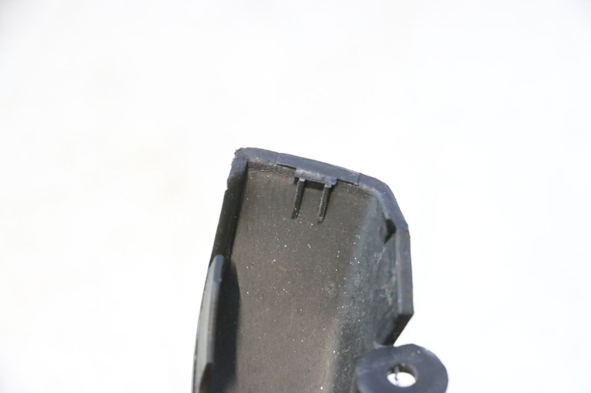 photo de REAR LOWER MIDDLE PANEL LAZIO RENO 50 (2016 - 2021) - Zoom on usage condition
