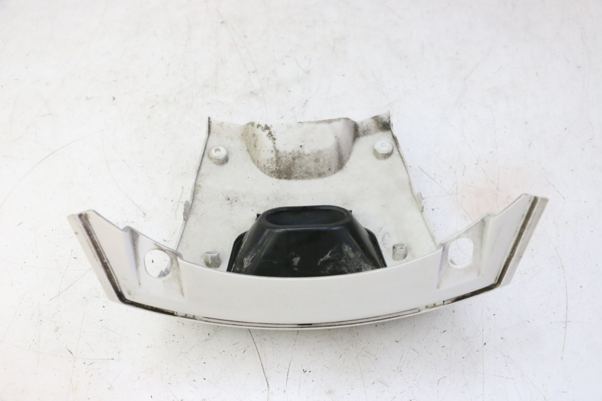 photo de LOWER REAR FAIRING JUNCTION PEUGEOT SATELIS 125 (2010 - 2012) - Component detail