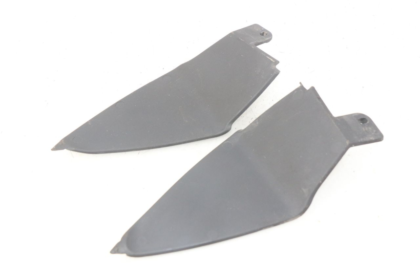 photo de LOWER REAR FAIRING JUNCTION APRILIA SR 2T 50 (2012 - 2017) - Main view