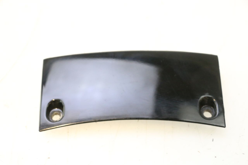 photo de REAR LOWER MIDDLE PANEL PIAGGIO TYPHOON 50 (2000 - 2009) - Zoom on usage condition