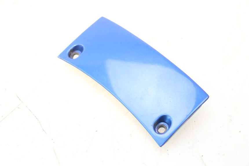 photo de REAR LOWER MIDDLE PANEL PIAGGIO TYPHOON 50 (1993 - 1999) - Zoom on usage condition