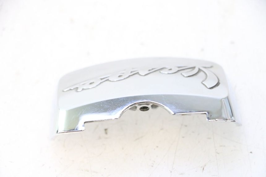photo de REAR LOWER MIDDLE PANEL PIAGGIO VESPA LX 2T 50 (2005 - 2013) - Alternative perspective