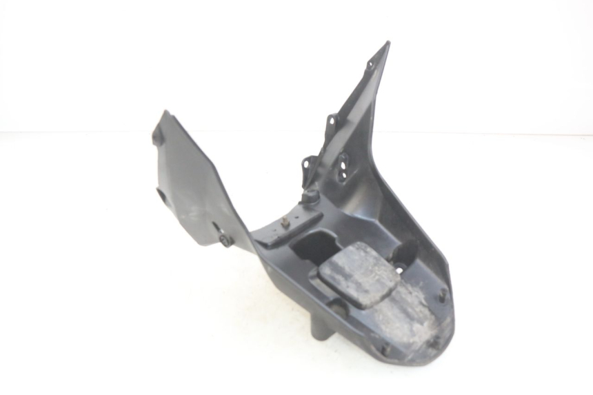 photo de LOWER REAR FAIRING JUNCTION SYM X-PRO 4T 50 (2014 - 2021) - Component detail