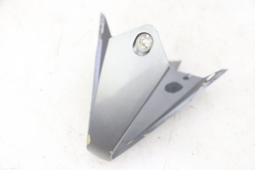 photo de REAR MIDDLE PANEL PEUGEOT JET FORCE CARBU 50 (2003 - 2016) - Product overview