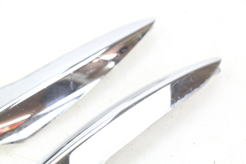 photo de REAR FAIRING JUNCTION PIAGGIO LIBERTY IGET 4T 50 (2015 - 2020) - Fixing points details