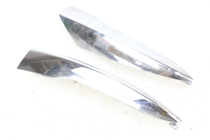 photo de REAR FAIRING JUNCTION PIAGGIO LIBERTY IGET 4T 50 (2015 - 2020) - Fixing points details