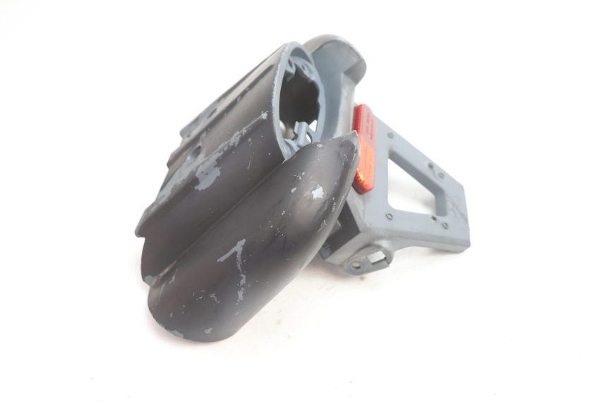 photo de REAR MIDDLE PANEL PEUGEOT LUDIX ONE 50 (2004 - 2013) - Zoom on usage condition