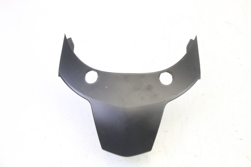 photo de REAR MIDDLE PANEL PIAGGIO MP3 HPE 310 (2024 - 2025) - Zoom on usage condition