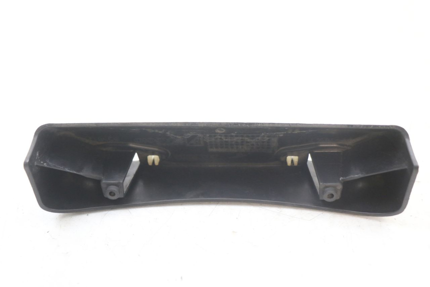 photo de REAR FAIRING JUNCTION PIAGGIO MP3 LT 400 (2007 - 2012) - Alternative perspective