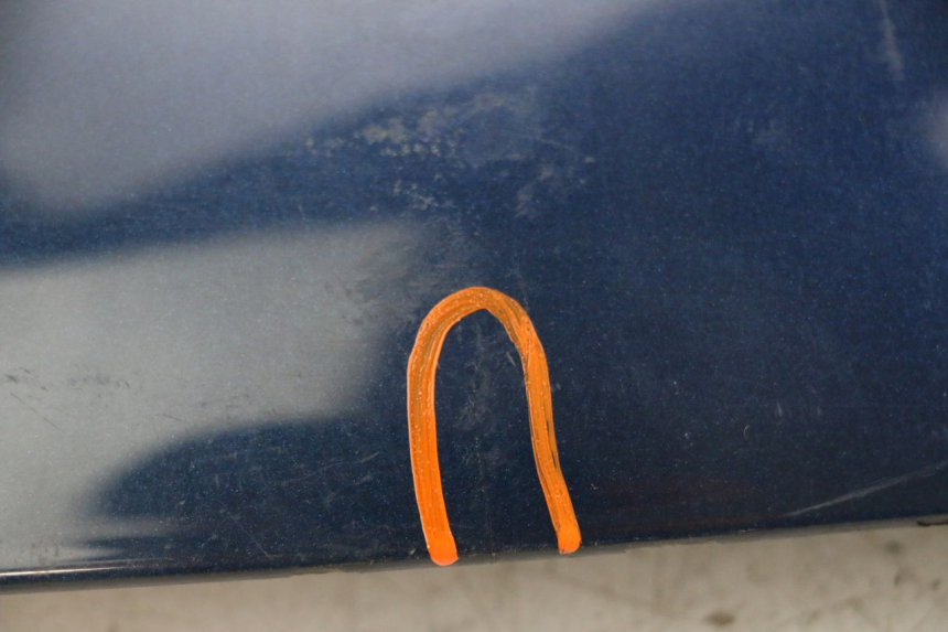 photo de REAR MIDDLE PANEL PIAGGIO MP3 LT 300 (2010 - 2016) - Technical close-up