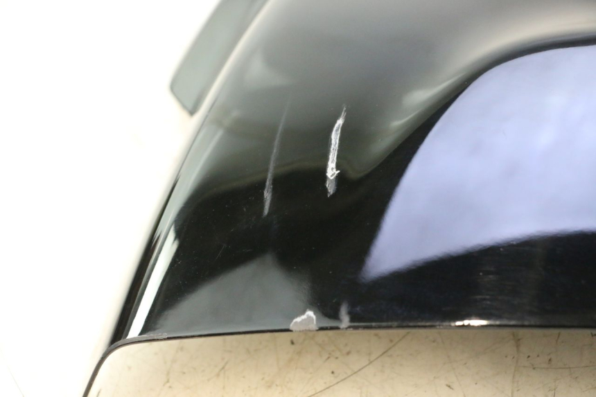 photo de REAR FAIRING JUNCTION PIAGGIO MP3 125 (2006 - 2014) - Markings and original references