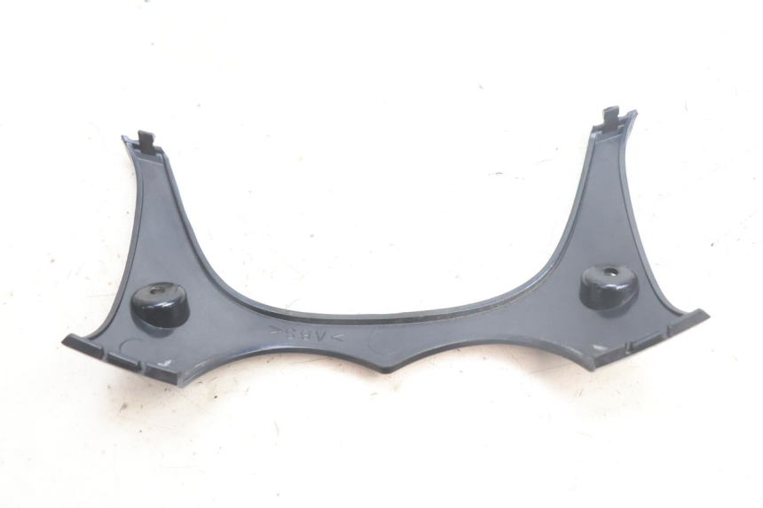 photo de REAR MIDDLE PANEL YAMAHA NEO'S NEOS 2T 50 (1998 - 2007) - Zoom on usage condition