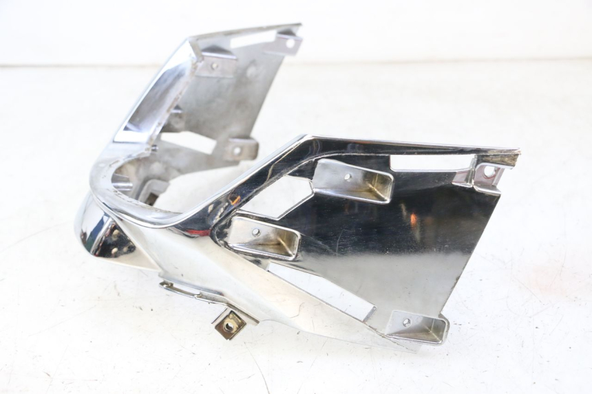 photo de REAR MIDDLE PANEL KYMCO LIKE 4T 50 (2019 - 2025) - Fixing points details