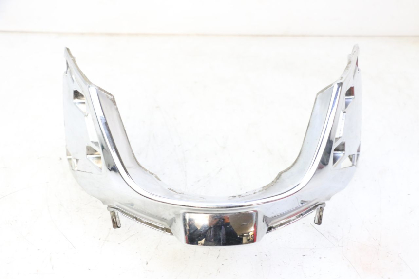 photo de REAR MIDDLE PANEL KYMCO LIKE 4T 50 (2019 - 2025) - Surface and material condition