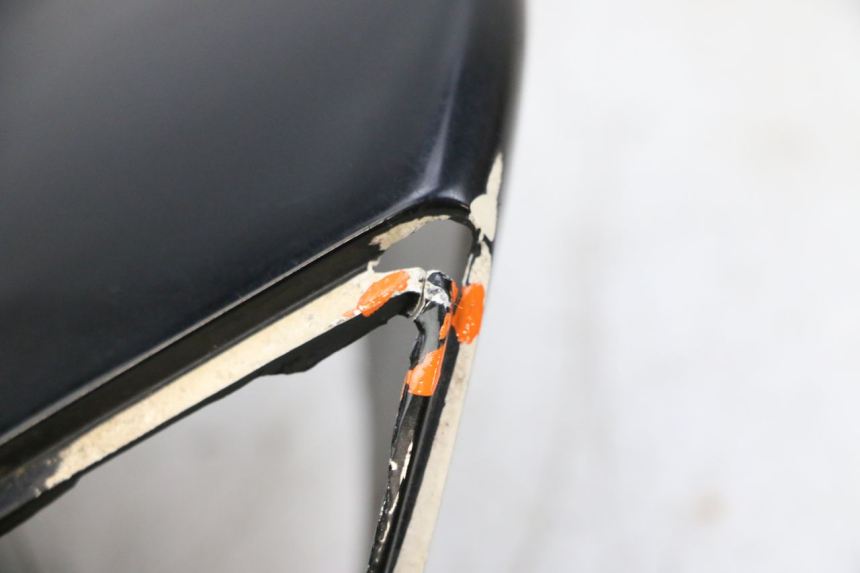 photo de REAR MIDDLE PANEL HONDA NSR R 125 (1994 - 2003) - Markings and original references