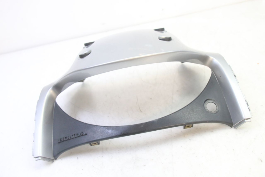 photo de REAR MIDDLE PANEL HONDA NTV DEAUVILLE 650 (2001 - 2006) - Component detail