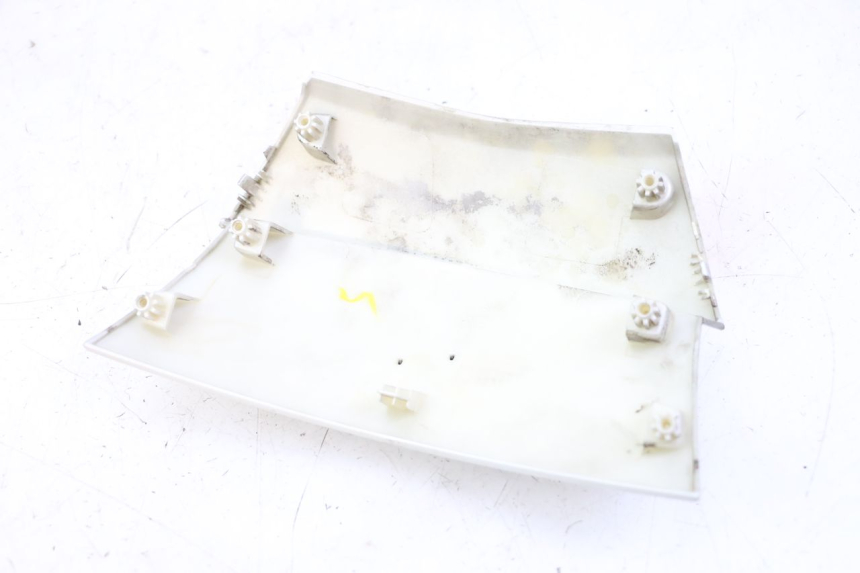 photo de REAR FAIRING JUNCTION PEUGEOT CITYSTAR 125 (2011 - 2017) - Component detail